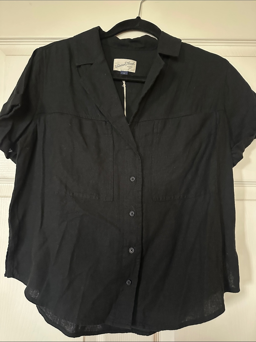 Target Black Linen Short-Sleeve Button-Down Shirt